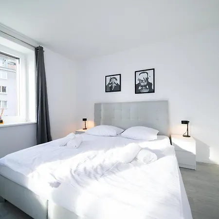 Favorite - And - 10 Min Zur Messe Düsseldorf