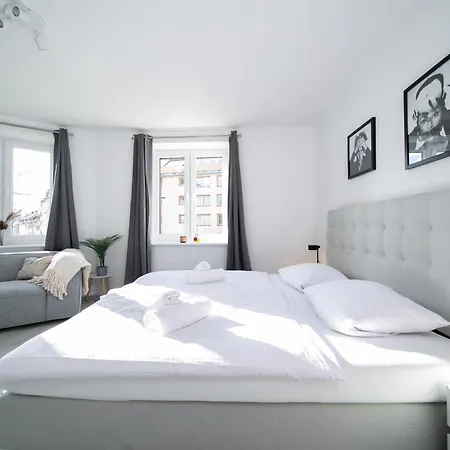 Favorite - And - 10 Min Zur Messe Appartement *