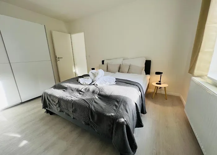 Favorite - And - 10 Min Zur Messe Düsseldorf